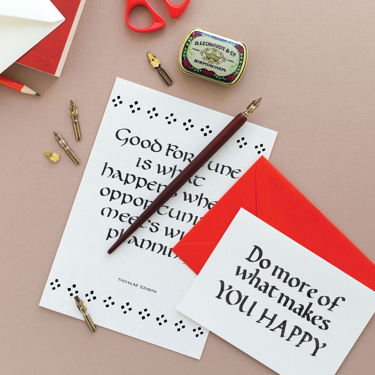 Manuscript Leonardt Round Hand Set