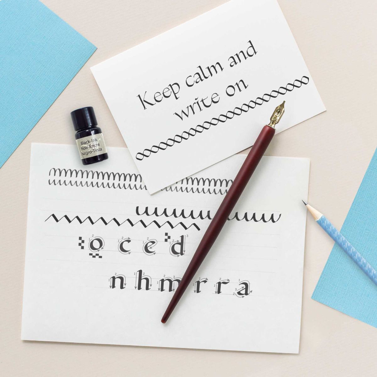 Manuscript Beginner's Dip Pen & Ink Set