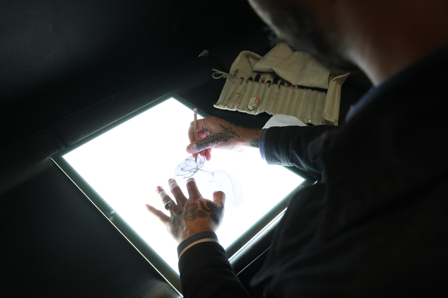 Daylight Wafer 3 Lightbox - 19 x 25" - while Qty's last