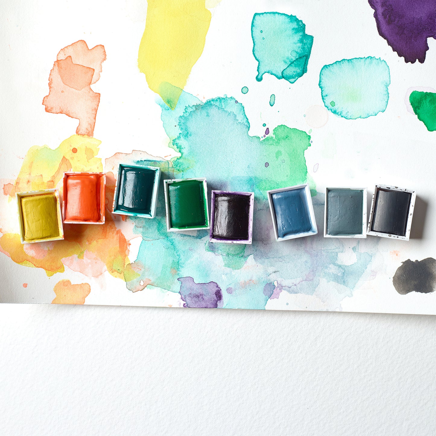 Winsor & Newton Professional Watercolour Set of 8 Revival Collection Tin
