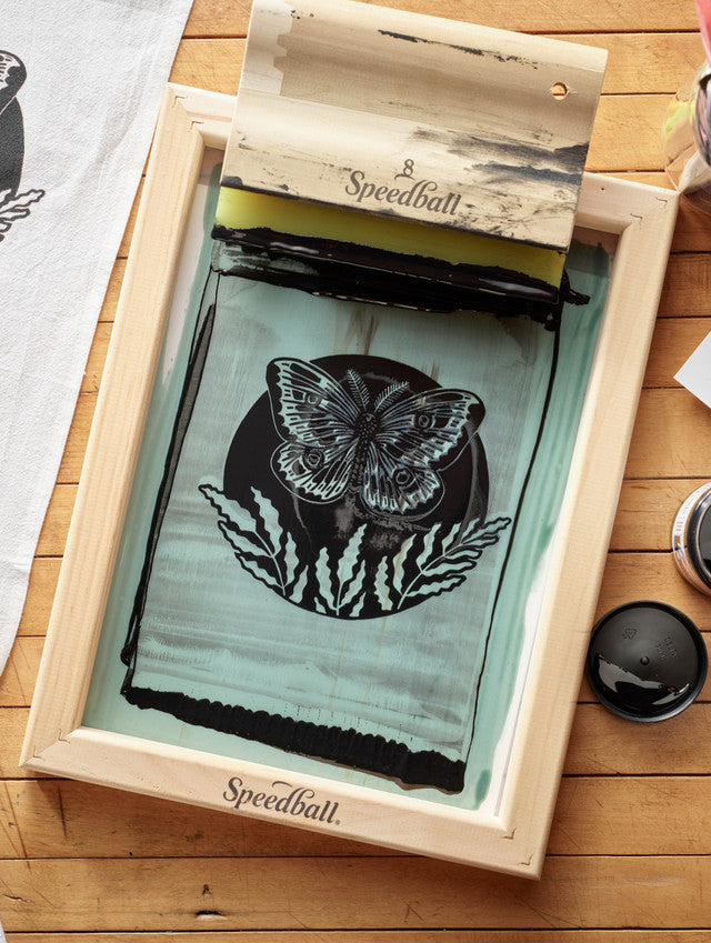 Speedball Speed Screens screen printing frame with an owl design printed on fabric