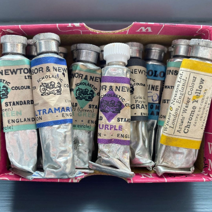 The history of the metal paint tube by Winsor & Newton