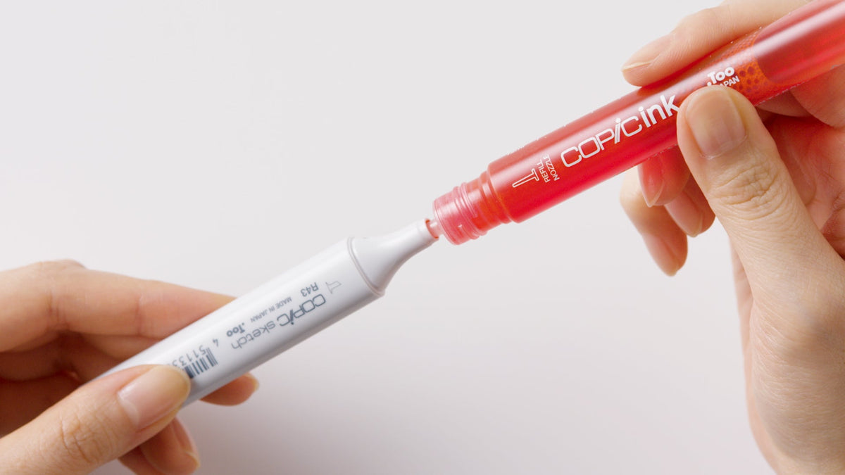 Using COPIC ink to refill a COPIC Marker