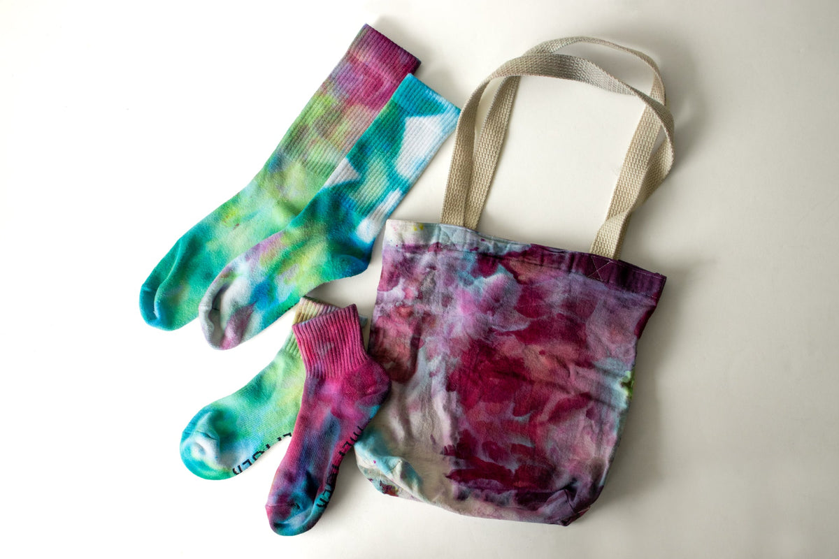 Dyed clothes with Jacquard Procion Mx Ice Dye