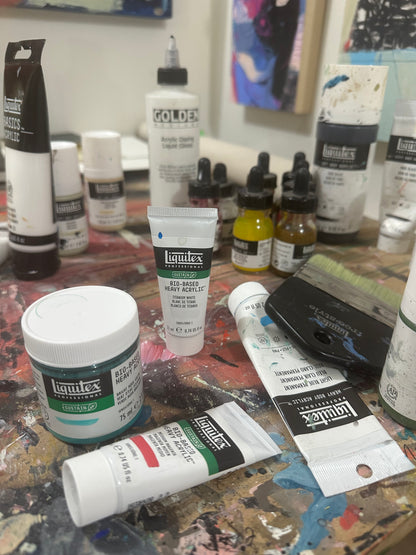Explore Liquitex Professional Acrylics with Vikki Drummond!