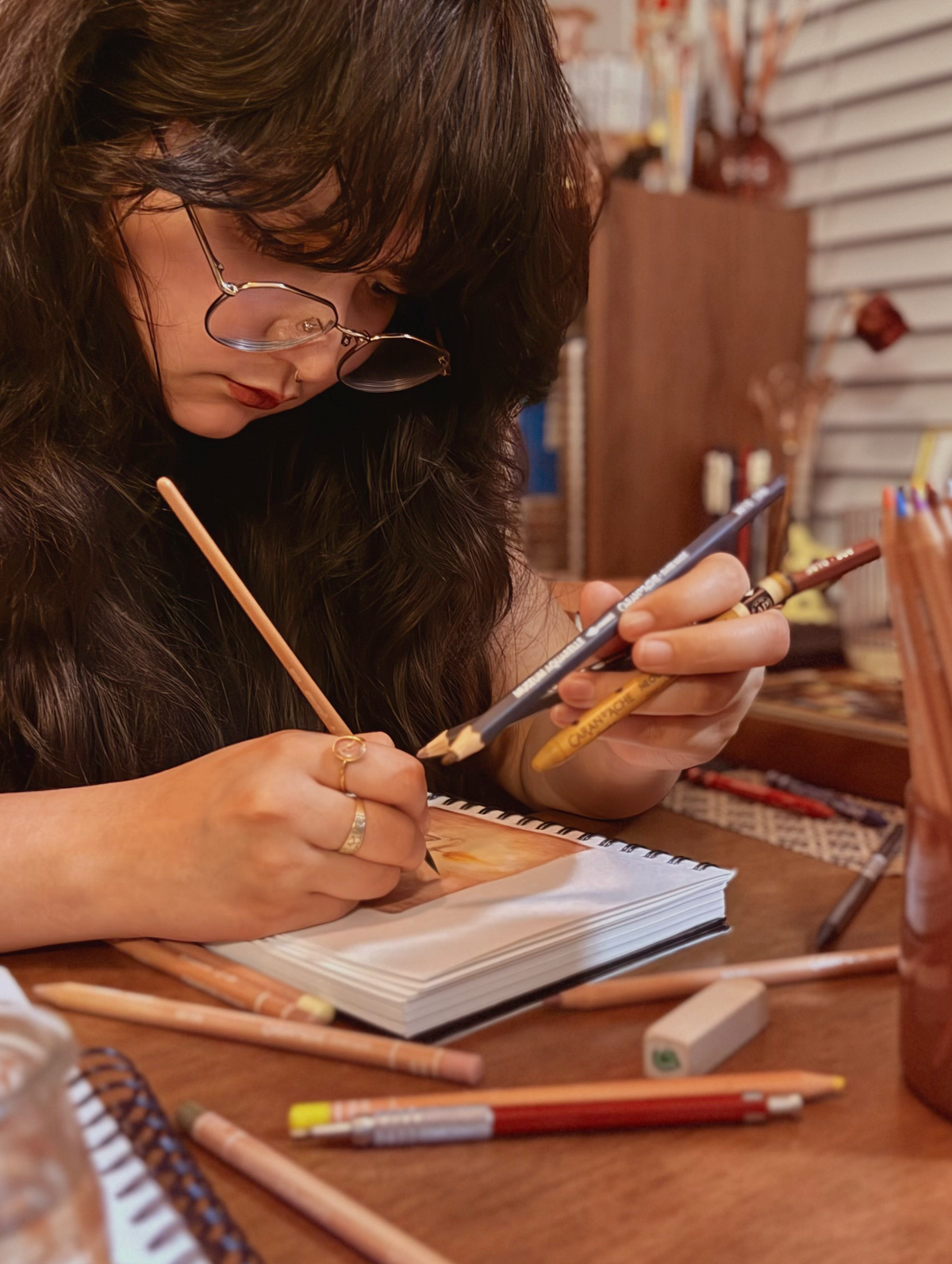 Caran d'Ache Materials: Drawing with Poli Garrido!