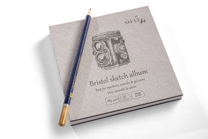 Album de croquis SM•LT Bristol à plat – 14 x 14 cm